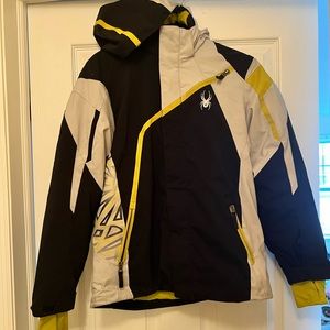 Boys Spyder Grey and Black Jacket size 16